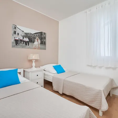 Mila Apartment *